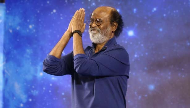 அரசியலுக்கு முன்னோட்டம் – ரஜினிகாந்த்  ரசிகர்களை நாளை சந்திக்கிறார்