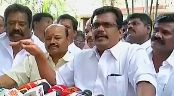 கட்சியில் இருந்து எங்களை நீக்க யாருக்கும் அதிகாரம் கிடையாது: தங்க தமிழ்ச்செல்வன்