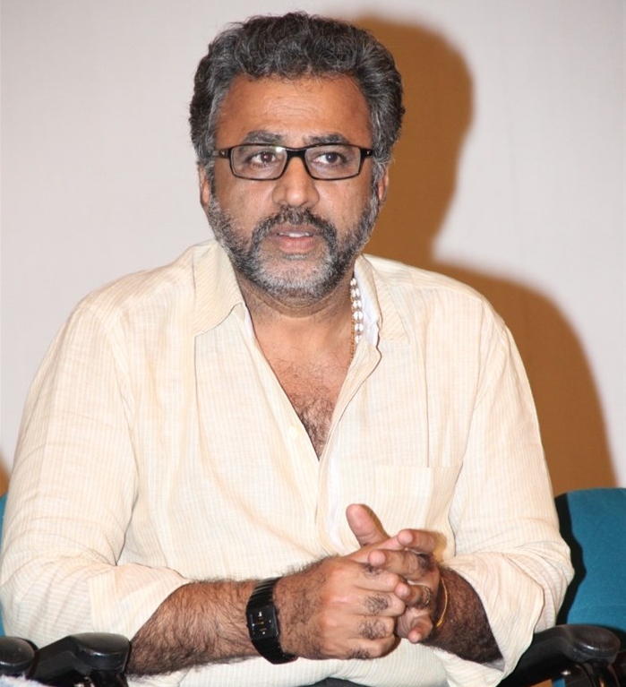 நடிகர் சங்க துணைத்தலைவர் பதவியில் நீடிக்கிறேன்: ராஜினாமாவை வாபஸ் பெற்றார் பொன்வண்ணன்..!