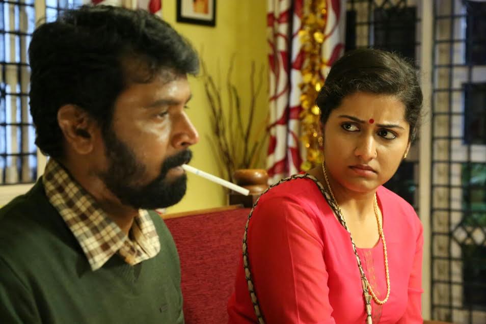 ‘ராஜாவுக்கு செக்’ என்ற தலைப்பே கவனத்தை ஈர்க்கும்!