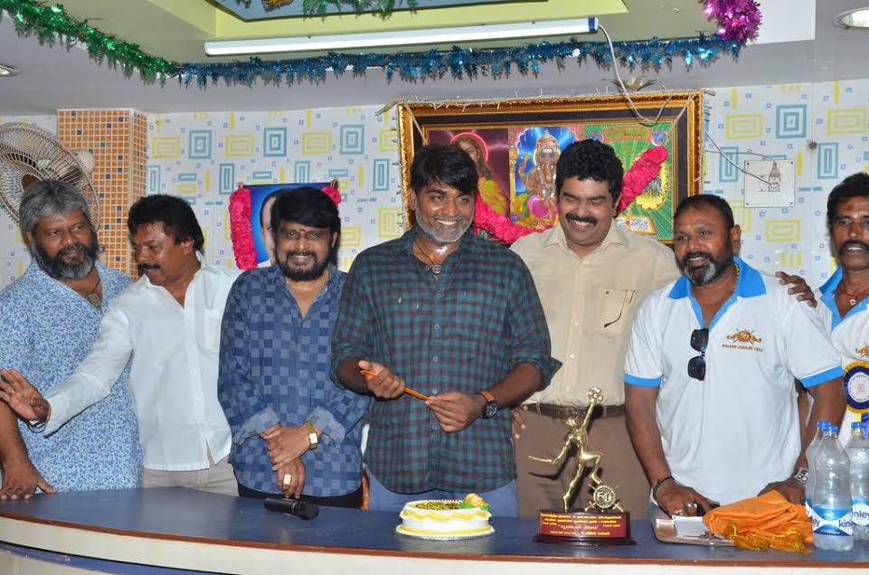 ஸ்டன்ட் யூனியன் விழாவில் விஜய்சேதுபதி ரத்ததானம் செய்தார்!