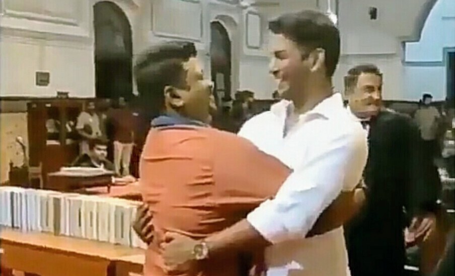 48 மணிநேரம் தொடர்ந்து “அயோக்யா” ஷூட்டிங்கில் நடித்த விஷால்..!
