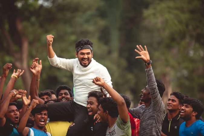 Natpe thunai Movie Stills