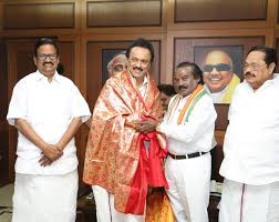 தமிழக காங்.,எம்.எல்.ஏ., வசந்தகுமார் இன்று ராஜினாமா ..!