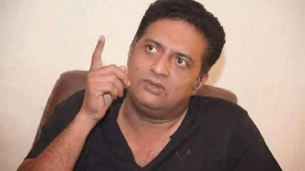 கொரானா பரவ காரணம் யார்னு தெரியுமா..? பிரகாஷ்ராஜ் ஆவேசம்