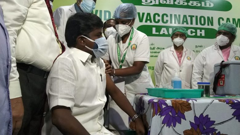 கோவாக்சின் தடுப்பூசி செலுத்திக் கொண்ட அமைச்சர் விஜயபாஸ்கர்!
