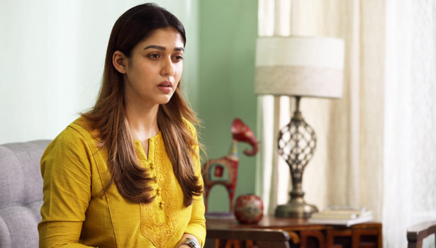 நெற்றிக்கண் வெளியாகி சில நிமிடங்களில் நயன்தாராவிற்கு ஏற்பட்ட அதிர்ச்சி!