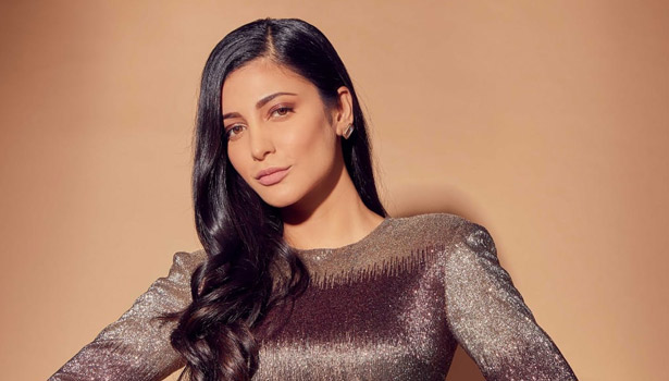 பிறந்தநாளில் ரசிகர்களுடன் நேரலையில் கலந்துக் கொள்ளும் ஸ்ருதி ஹாசன்!