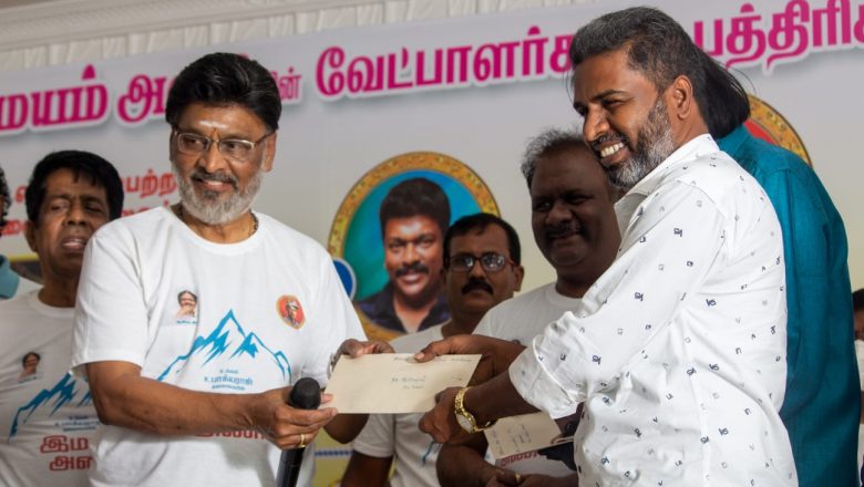 சூடு சுரணை இருக்கா… சம்பாதித்து சொத்து சேர்த்தது போதாதா? செல்வமணியை காய்ச்சி எடுத்த பாக்யராஜ்!