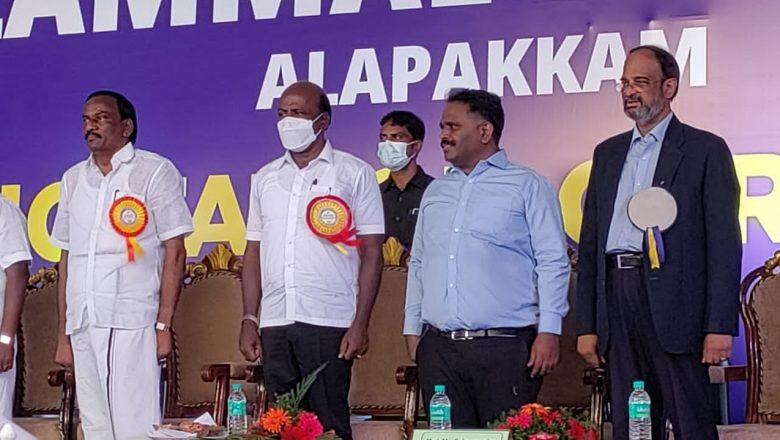 உலக செஸ் ஒலிம்பிக் போட்டியில் பங்கு பெறும் வேலம்மாள் பள்ளி மாணவர்களுக்கு 30 லட்சம் வழங்கிய அமைச்சர் மா.சு.