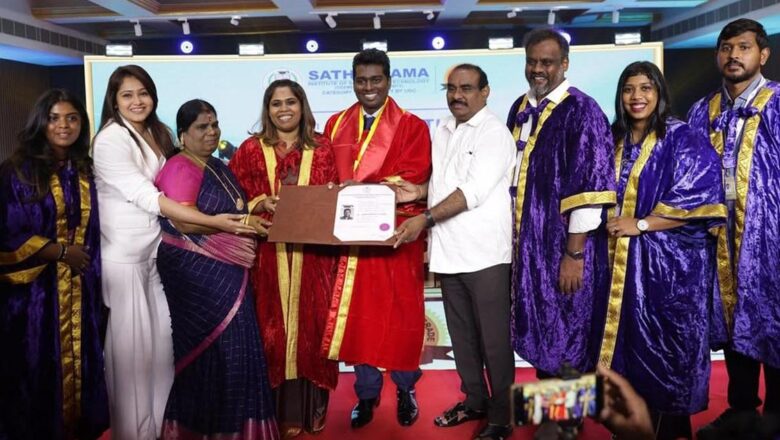 திரைப்பட இயக்குநர் அட்லீக்கு கௌரவ டாக்டர் பட்டம்!